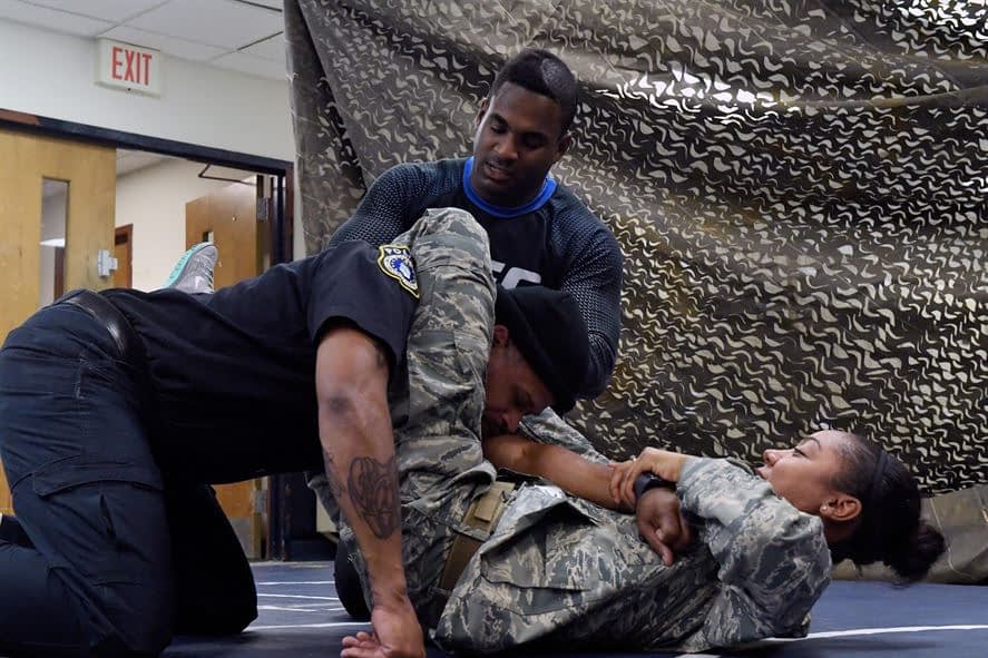 Using The Wrestling Cradle To Pass Brazilian Jiu Jitsu’s Guard - The ...